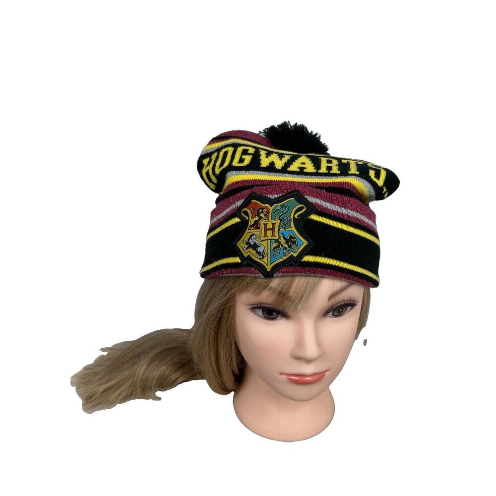 Harry Potter Hogwarts Black Yellow Crest Logo Adult OS Striped Pom Beanie Hat